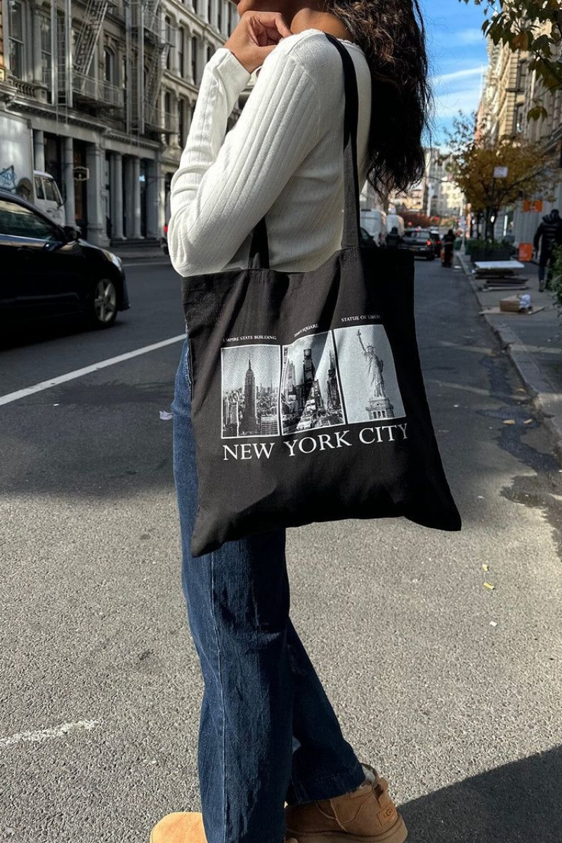 Black Brandy Melville NYC Landmark Tote Bags | USA 70421-VDKS