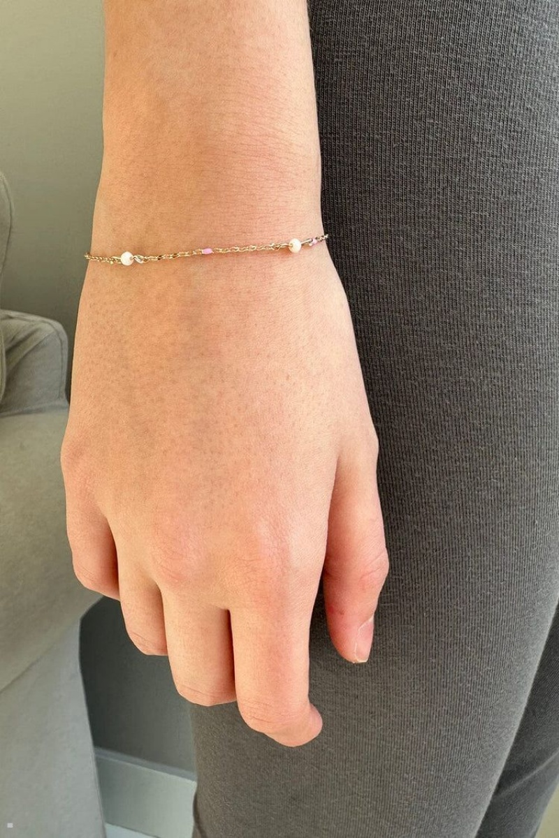 Gold Brandy Melville Pink Bead Bracelet | USA 72451-VWSR