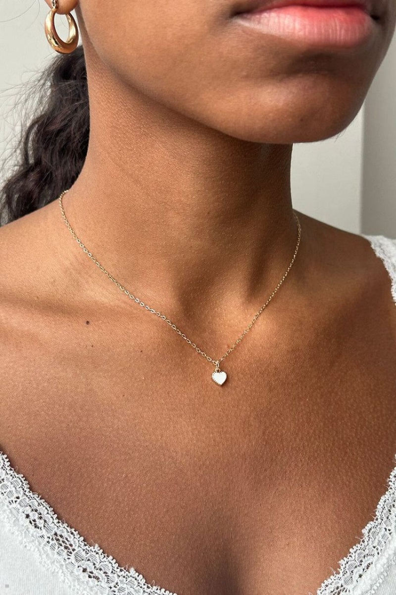 Gold Brandy Melville White Heart Necklace | USA 79462-GTDW