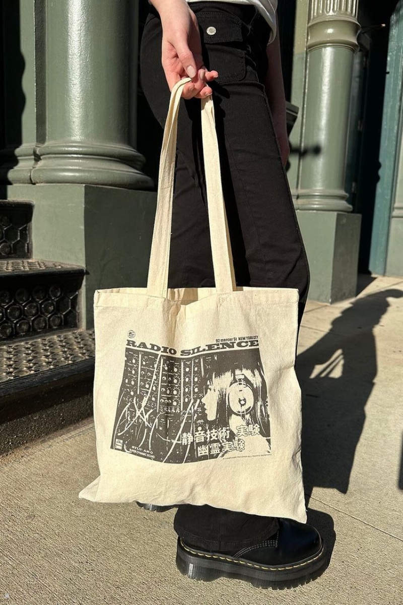 White Brandy Melville Radio Silence Tote Bags | USA 51827-ARUK